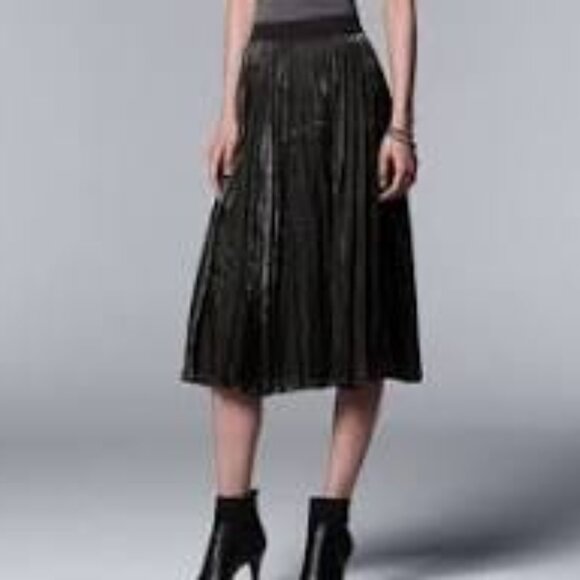 VERA SWANG SIMPLY SEQUIN PLEATED SKIRT - Picture 2 of 3